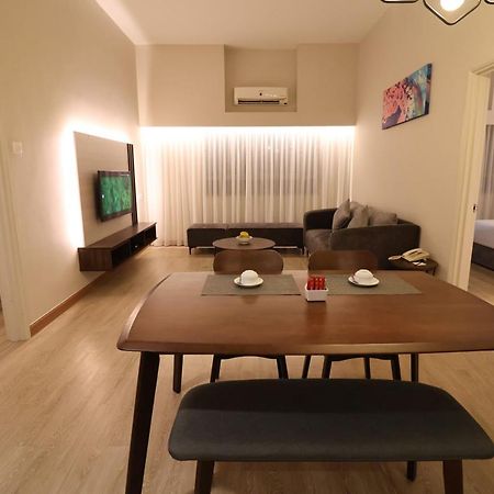 Crown Regency Serviced Suites Куала-Лумпур Экстерьер фото