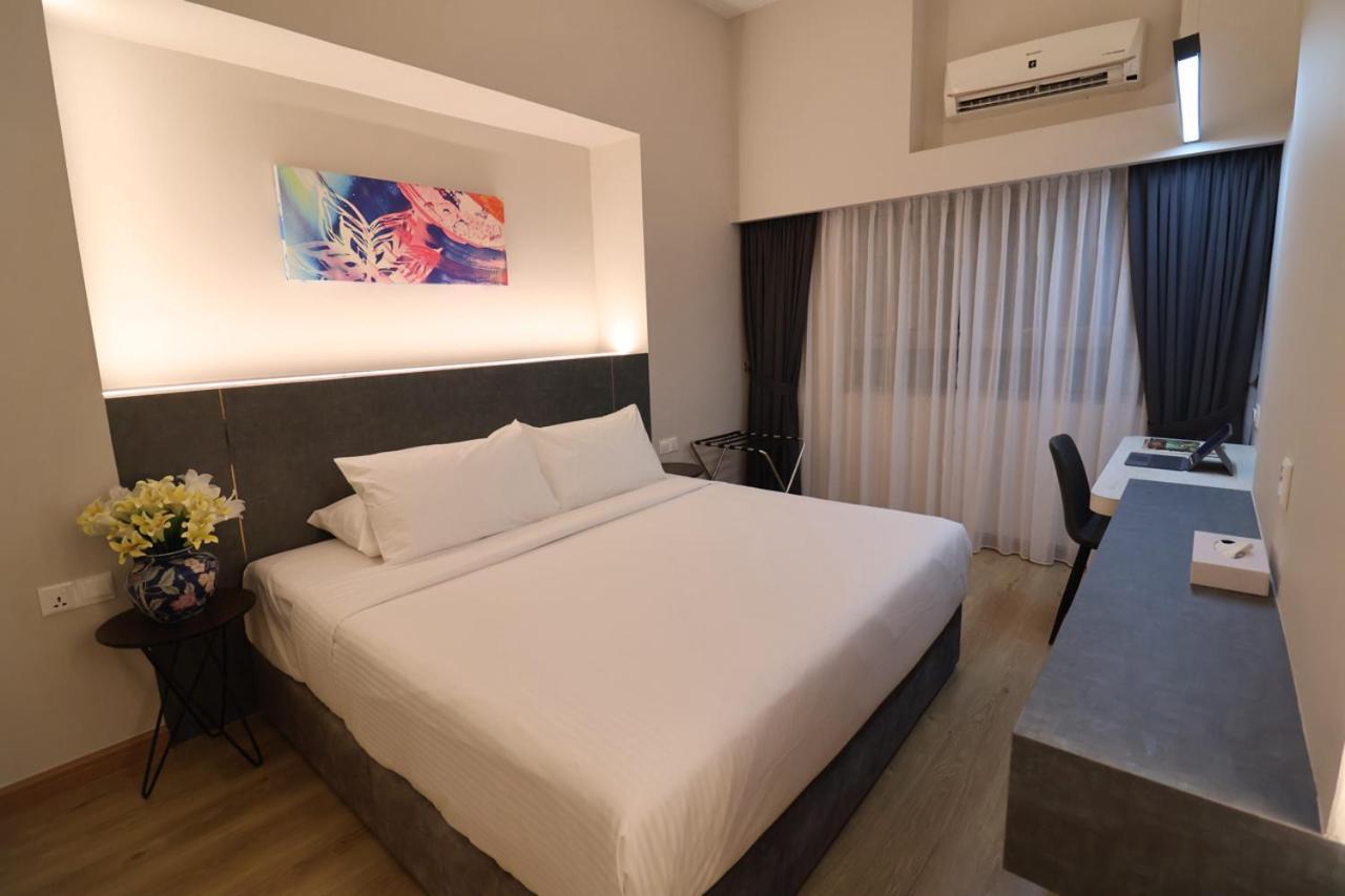 Crown Regency Serviced Suites Куала-Лумпур Экстерьер фото